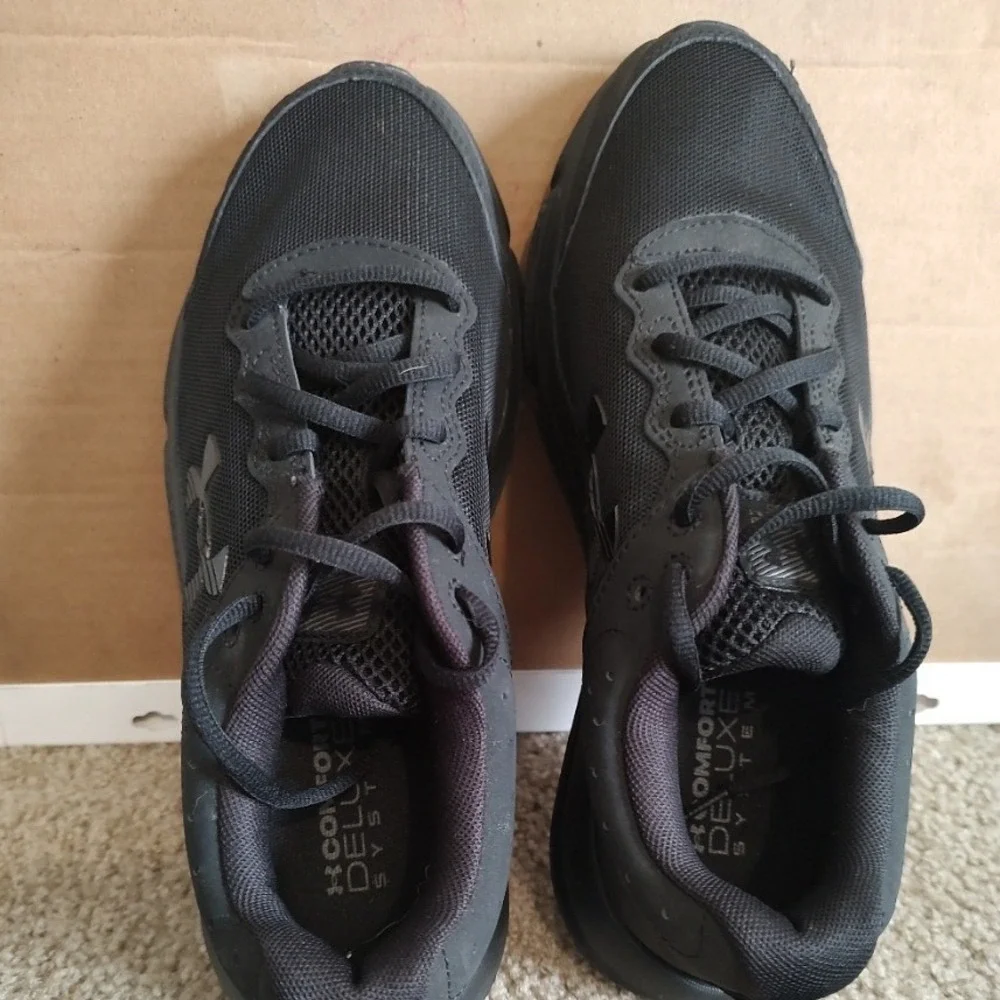 Under Armour Charged Assert 9 Women's Running Shoes Black‎ Athletic Sneakers